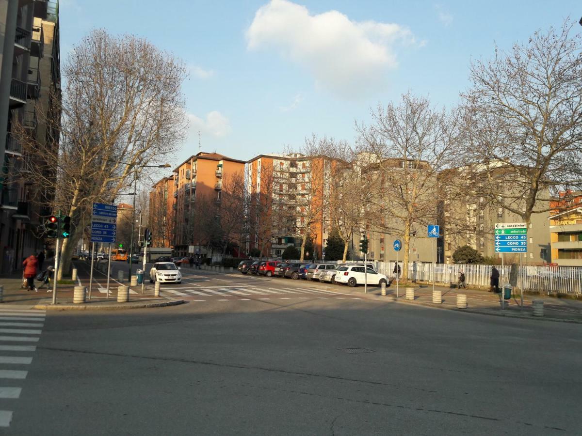 Grazioso Bilocale A 100 Mt Dalla Metropolitana เซสโต ซานโจวันนี ภายนอก รูปภาพ